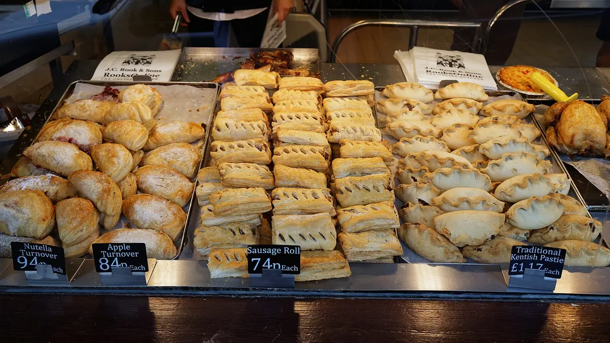Eggless Cake Shop bakes